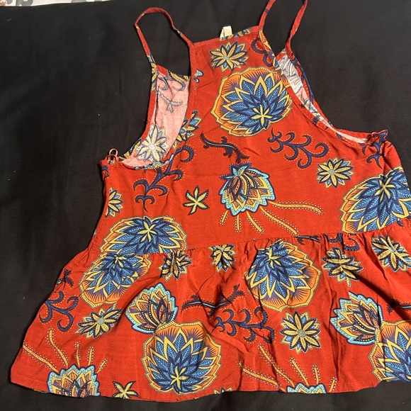 Cute short set Roxy ( top)  & 7th Ave Brand (bottom) from NY&CO. - Picture 4 of 6